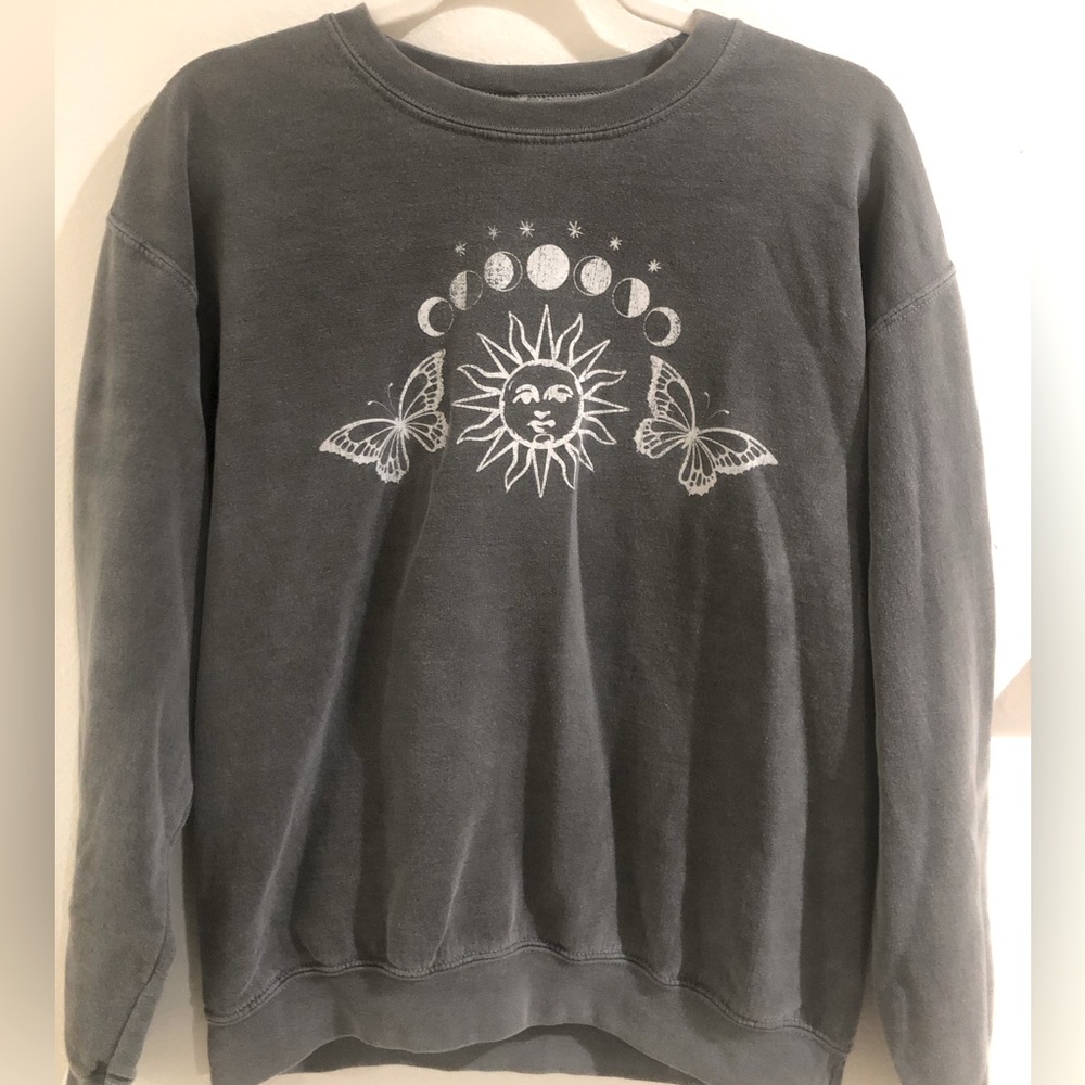 Grey Crewneck, Size small, From pacsun